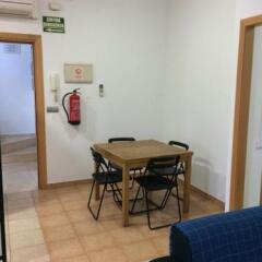 Отель Apartamentos Turisticos Sant Boi Сан-Бой-де-Льобрегат с домашними животными