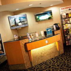 Отель Howard Johnson Closest to the Falls and Casino США, Ниагара-Фолс - отзывы, цены и фото номеров - забронировать отель Howard Johnson Closest to the Falls and Casino онлайн интерьер отеля фото 3