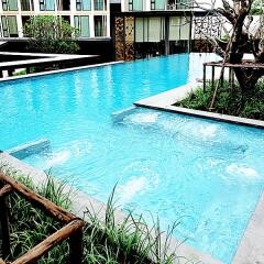 Отель The Base Residence Phuket Town by Moni бассейн фото 2