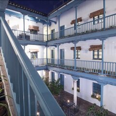 Отель Hospes Las Casas del Rey de Baeza Hotel Испания, Севилья - отзывы, цены и фото номеров - забронировать отель Hospes Las Casas del Rey de Baeza Hotel онлайн балкон