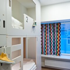 Гостиница Graffiti L Hostel в Санкт-Петербурге - забронировать гостиницу Graffiti L Hostel, цены и фото номеров Санкт-Петербург комната для гостей фото 2