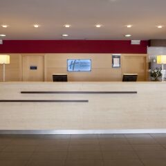 Отель B&B Hotel Madrid Aeropuerto T1 T2 T3 Испания, Мадрид - 8 отзывов об отеле, цены и фото номеров - забронировать отель B&B Hotel Madrid Aeropuerto T1 T2 T3 онлайн интерьер отеля