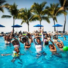 Отель Las Palmas By The Sea Пуэрто-Вальярта фитнесс-зал фото 3