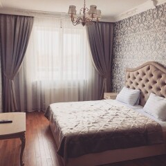 Гостиница Golden Villa в Краснодаре 1 отзыв об отеле, цены и фото номеров - забронировать гостиницу Golden Villa онлайн Краснодар комната для гостей фото 2