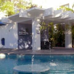 Отель Comfort Inn Puerto Vallarta бассейн