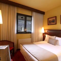 Отель RVHotels Tuca комната для гостей фото 8