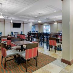 Отель Comfort Suites Sarasota - Siesta Key питание