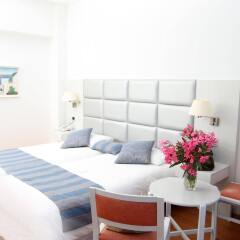Отель Silver Sands Beach Hotel Кипр, Протарас - 10 отзывов об отеле, цены и фото номеров - забронировать отель Silver Sands Beach Hotel онлайн комната для гостей
