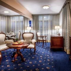 Hotel Im. Jana Pawła Ii Вроцлав интерьер отеля