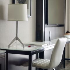 Отель Marriott Columbus University Area удобства в номере
