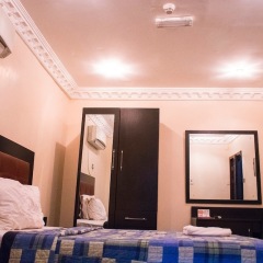 Maidaville Hotel and Suites бассейн