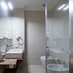 Отель Il Palazzotto Luxury Suites Лечче ванная