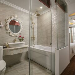 Viola Royal Hotel & Spa Ханой ванная фото 2