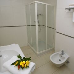 Palatin Hotel Карловы Вары ванная