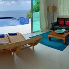 Отель Grand Bleu Ocean View Pool Suite комната для гостей фото 7