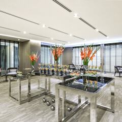 Centre Point Hotel Chidlom фитнесс-зал фото 2