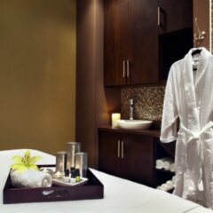 Отель Four Points by Sheraton Hotel & Suites Calgary West Канада, Калгари - отзывы, цены и фото номеров - забронировать отель Four Points by Sheraton Hotel & Suites Calgary West онлайн в номере