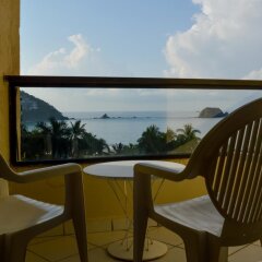 Отель Fontan Ixtapa Beach Resort балкон
