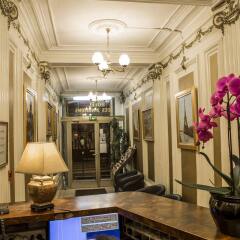 Hotel Des 3 Nations интерьер отеля