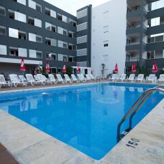 El Puerto Ibiza Hotel Spa бассейн
