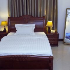 Kingsbridge Royale Hotel комната для гостей фото 4