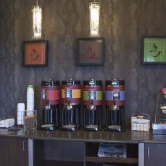 Отель Hampton Inn & Suites Columbus/University Area питание