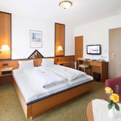 Отель Ferienhotel Tyrol Söll am Wilden Kaiser комната для гостей