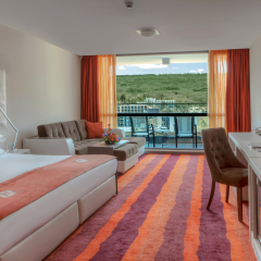 International Hotel Casino & Tower Suites 5* Улучшенный номер