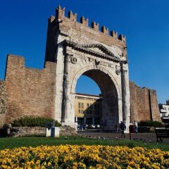 Hotel Prestige Римини развлечения