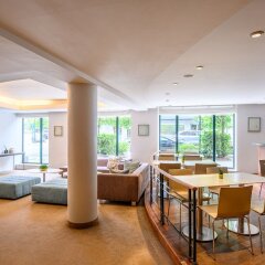Отель B-aparthotel Ambiorix гостиничный бар фото 2