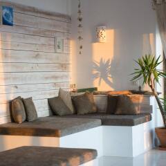 Laneez Ericeira Surf House - Hostel интерьер отеля