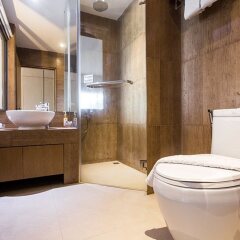 Отель Chaweng Cove Beach Resort Таиланд, Самуи - 5 отзывов об отеле, цены и фото номеров - забронировать отель Chaweng Cove Beach Resort онлайн ванная
