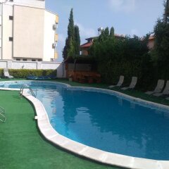 Отель Lucky Family Hotel Ravda Болгария, Равда - отзывы, цены и фото номеров - забронировать отель Lucky Family Hotel Ravda онлайн бассейн