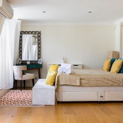 Отель Luxury 5-bedroom Villa With Parking and AC Великобритания, Лондон - отзывы, цены и фото номеров - забронировать отель Luxury 5-bedroom Villa With Parking and AC онлайн комната для гостей фото 2