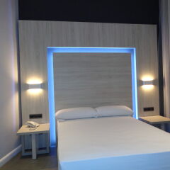 Отель Hostal Plaza Goya BCN Испания, Барселона - отзывы, цены и фото номеров - забронировать отель Hostal Plaza Goya BCN онлайн комната для гостей