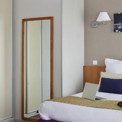 Отель Aparthotel Adagio Paris Buttes Chaumont комната для гостей фото 5