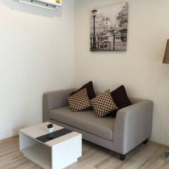 Отель Arthouse Uptown Phuket Таиланд, Пхукет - отзывы, цены и фото номеров - забронировать отель Arthouse Uptown Phuket онлайн комната для гостей фото 2
