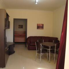 Апартаменты Belmont Court Apartments Каура комната для гостей фото 2
