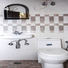 Отель OYO 14891 Madhav Villa ванная фото 2