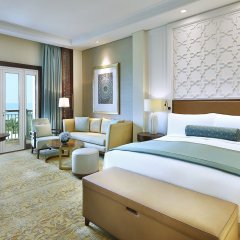 Отель The Ritz-Carlton, Dubai ОАЭ, Дубай - 5 отзывов об отеле, цены и фото номеров - забронировать отель The Ritz-Carlton, Dubai онлайн комната для гостей