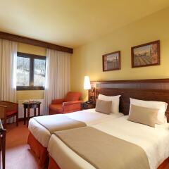 Отель RVHotels Tuca комната для гостей фото 9