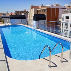 Отель Aparthotel Bcn Montjuic Барселона бассейн