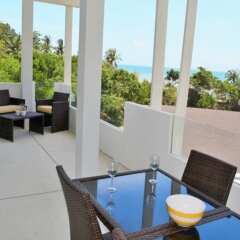 Отель Coconut Bay Club Suite 305 Таиланд, Ланта - отзывы, цены и фото номеров - забронировать отель Coconut Bay Club Suite 305 онлайн балкон