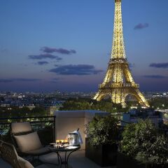 Shangri-La Hotel Paris фото 10