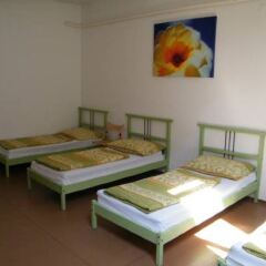 Zrinyi Hostel комната для гостей фото 4