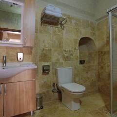 Vezir Cave Suites Турция, Гёреме - 1 отзыв об отеле, цены и фото номеров - забронировать отель Vezir Cave Suites онлайн ванная фото 2