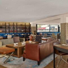 Отель Hyatt Regency Paris Etoile гостиничный бар
