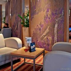 Отель Mercure Airport Hotel Berlin Tegel Германия, Берлин - 4 отзыва об отеле, цены и фото номеров - забронировать отель Mercure Airport Hotel Berlin Tegel онлайн интерьер отеля фото 2
