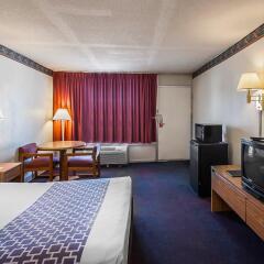 Отель Econo Lodge Effingham комната для гостей фото 5