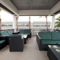Отель Maroko Bayshore Suites фото 4
